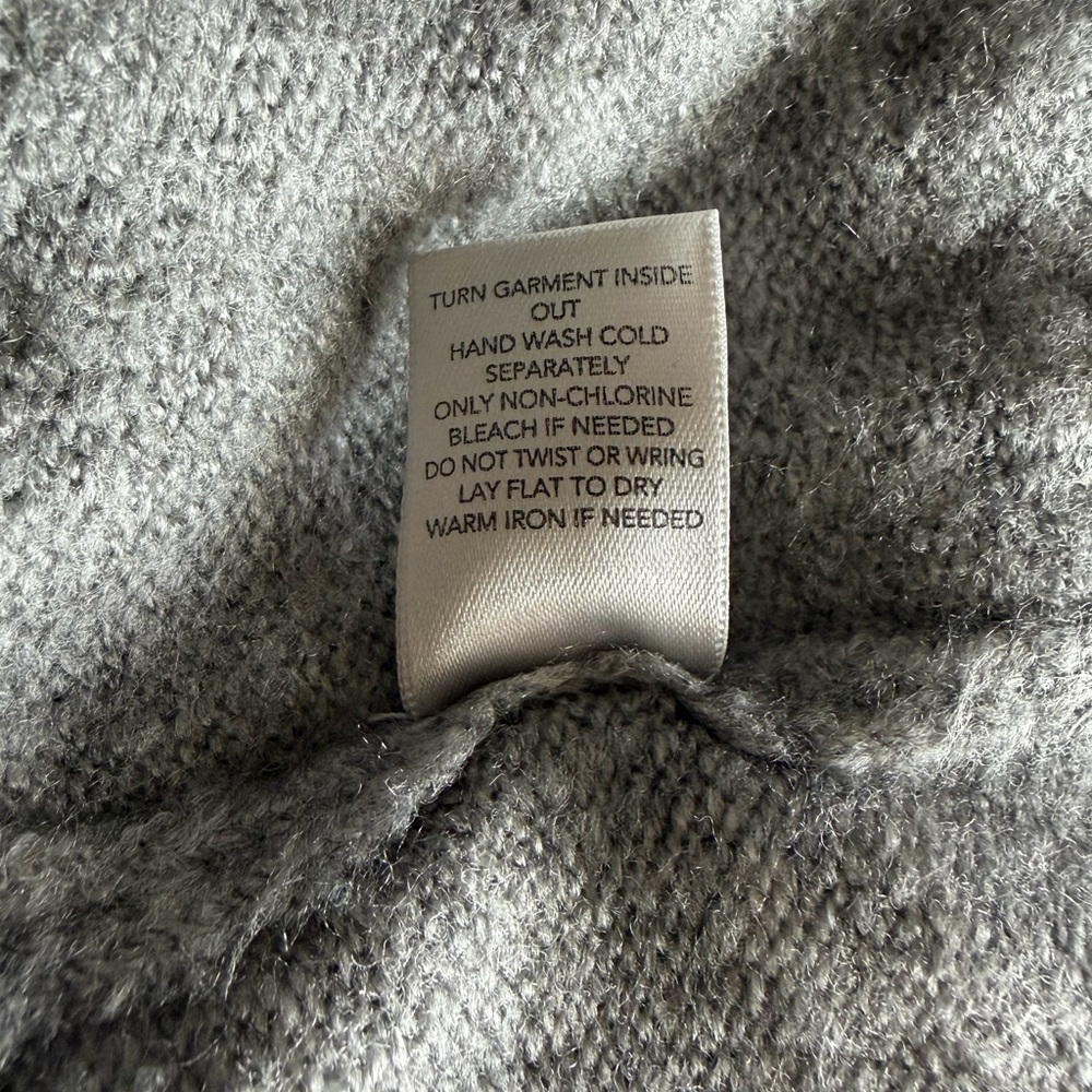 Christopher & Banks Tailored Gray Embroidered Floral Cardigan Sweater Women’s XL - Picture 10 of 10
